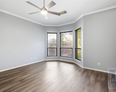 6624 Nusser Ln - Photo Thumbnail 11