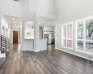 6624 Nusser Ln - Photo Thumbnail 2