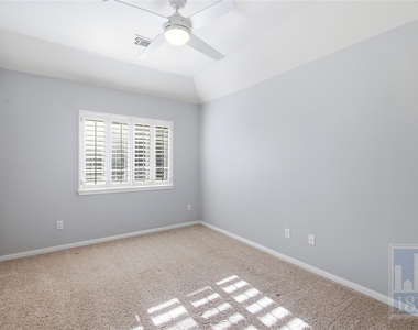 6624 Nusser Ln - Photo Thumbnail 16