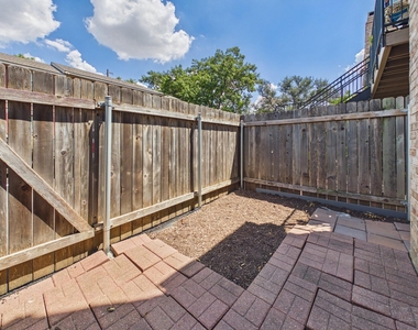 2907 Pearl St - Photo Thumbnail 16