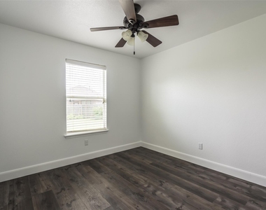 1013 Ranchero Rd - Photo Thumbnail 17