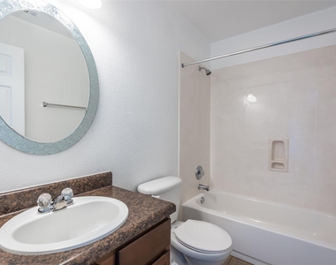 1013 Ranchero Rd - Photo Thumbnail 16
