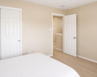 214 Lidell St - Photo Thumbnail 23