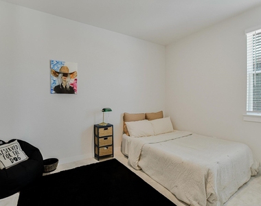 972 Leaning Oak Ln - Photo Thumbnail 11