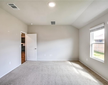 5705 Berriweather Dr - Photo Thumbnail 8