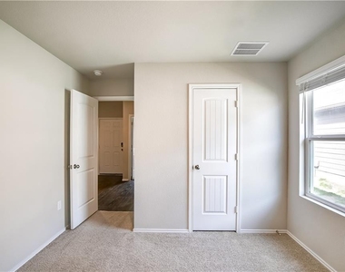 5705 Berriweather Dr - Photo Thumbnail 14