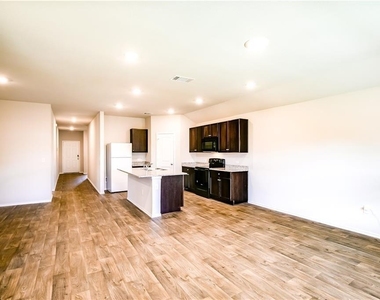 5705 Berriweather Dr - Photo Thumbnail 4