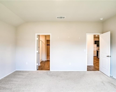 5705 Berriweather Dr - Photo Thumbnail 7