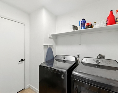 14510 Oliphant St - Photo Thumbnail 22