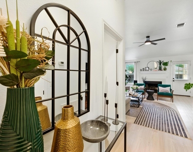 14510 Oliphant St - Photo Thumbnail 6