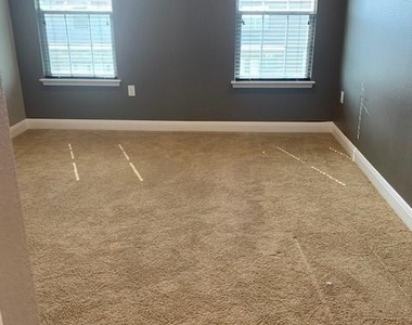 12308 Ferrystone Glen Dr - Photo Thumbnail 16
