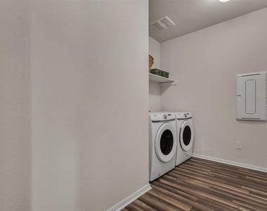 139 Billowing Way - Photo Thumbnail 35