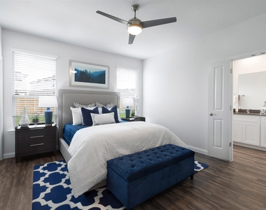 225 San Gabriel River Rd - Photo Thumbnail 7