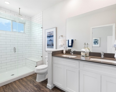 225 San Gabriel River Rd - Photo Thumbnail 8