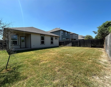 225 San Gabriel River Rd - Photo Thumbnail 1