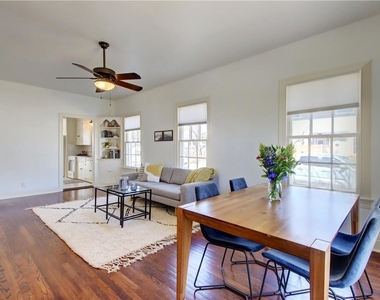 5114 Avenue G Ave - Photo Thumbnail 4