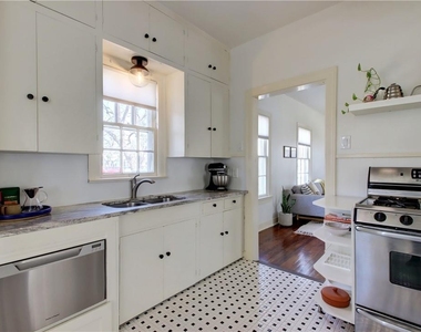 5114 Avenue G Ave - Photo Thumbnail 13