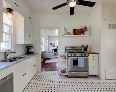 5114 Avenue G Ave - Photo Thumbnail 12