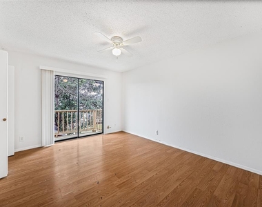 1601 Taylor Gaines St - Photo Thumbnail 24