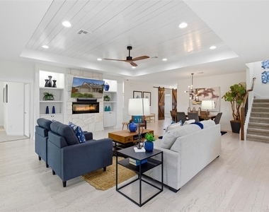 108 Orchard Park Dr - Photo Thumbnail 10