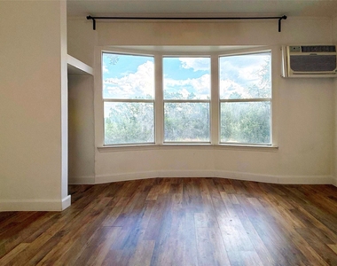 10601 Ridge Rim Dr - Photo Thumbnail 27