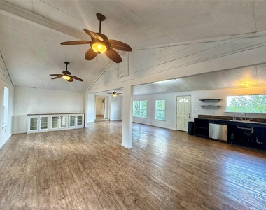 10601 Ridge Rim Dr - Photo Thumbnail 30