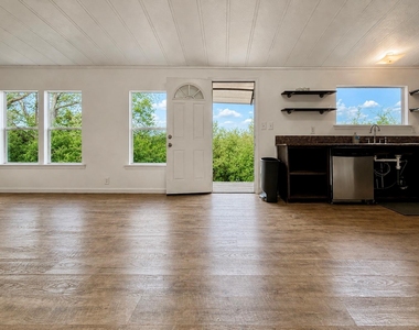 10601 Ridge Rim Dr - Photo Thumbnail 33