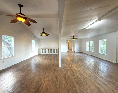10601 Ridge Rim Dr - Photo Thumbnail 29