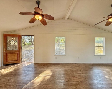10601 Ridge Rim Dr - Photo Thumbnail 12