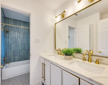 3914 Latimer Dr - Photo Thumbnail 35