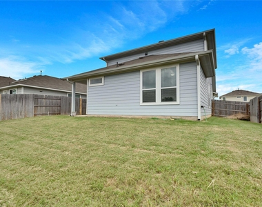 1105 Burin Dr - Photo Thumbnail 25