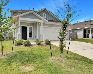1105 Burin Dr - Photo Thumbnail 2