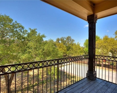 9512 Solana Vista Loop - Photo Thumbnail 28
