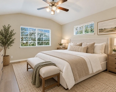 1310 W Parmer Ln - Photo Thumbnail 15