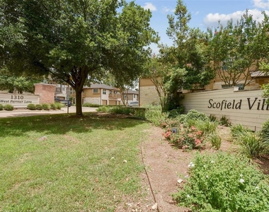 1310 W Parmer Ln - Photo Thumbnail 27