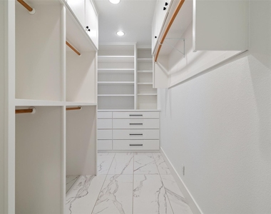 8 Glen Rock Dr - Photo Thumbnail 25