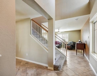 1102 Port Daniel Dr - Photo Thumbnail 5