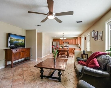 1102 Port Daniel Dr - Photo Thumbnail 7