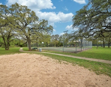 1205 Forest Oaks Path - Photo Thumbnail 30
