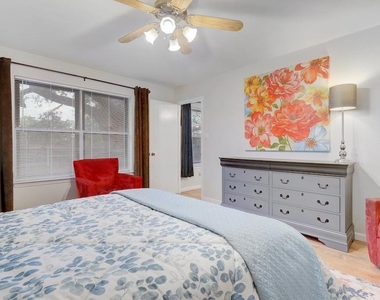 1205 Forest Oaks Path - Photo Thumbnail 16