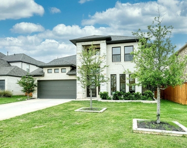 1401 Mulberry Oak Ln - Photo Thumbnail 3