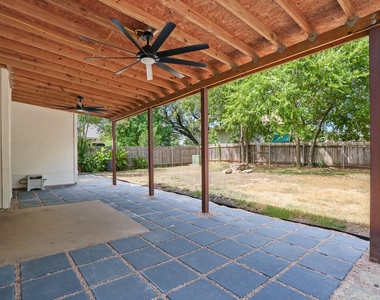 12600 Deer Falls Dr - Photo Thumbnail 15