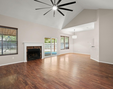 12600 Deer Falls Dr - Photo Thumbnail 2