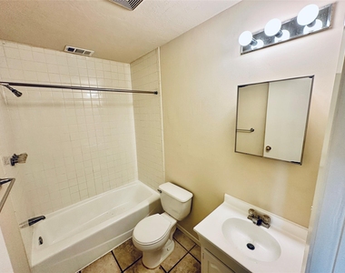 5207 Thunderbird St - Photo Thumbnail 21