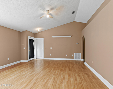 7323 Lawn Tennis Lane - Photo Thumbnail 2