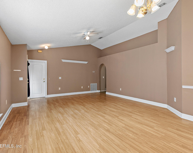7323 Lawn Tennis Lane - Photo Thumbnail 4