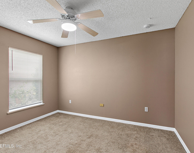 7323 Lawn Tennis Lane - Photo Thumbnail 12