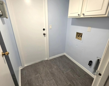 11326 Trotting Horse Lane S - Photo Thumbnail 4