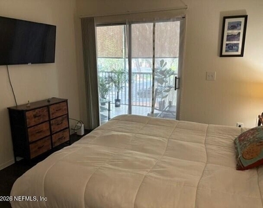 150 Veracruz Drive - Photo Thumbnail 11