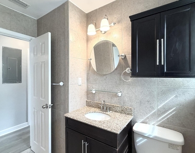 2460 Stein Street - Photo Thumbnail 13